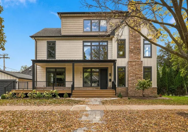 Photo 1 of Single family home for sale at 516 W 6th Street, Hinsdale, IL 60521 | MLS# 12645425 | Listing updated on 2026-10-14
