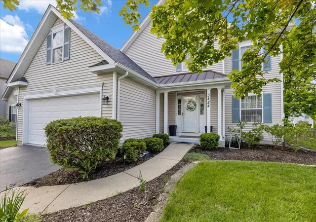 2nd image of 3424 Parliament Ln, Naperville, IL 60564 | MLS# 12645492