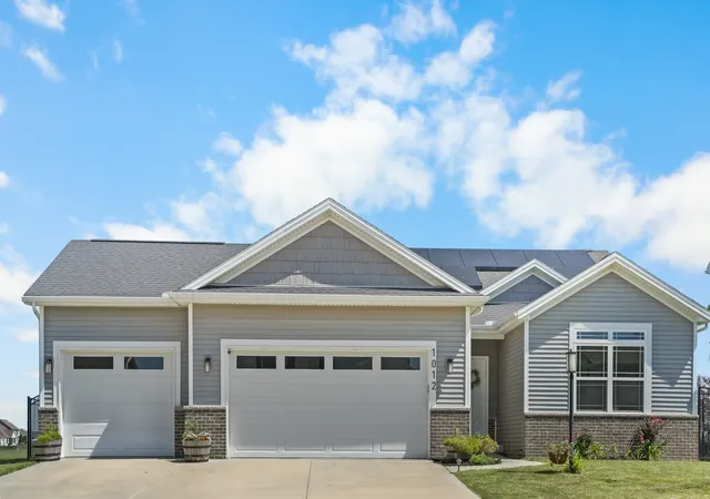 Photo 2 of Single family home for sale at 1012 Declaration Dr, Savoy, IL 61874 | MLS# 12645551 | Listing updated on 2026-09-14