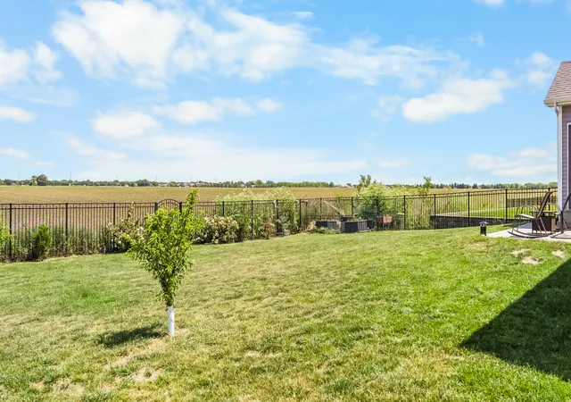 Photo 48 of Single family home for sale at 1012 Declaration Dr, Savoy, IL 61874 | MLS# 12645551 | Listing updated on 2026-09-14