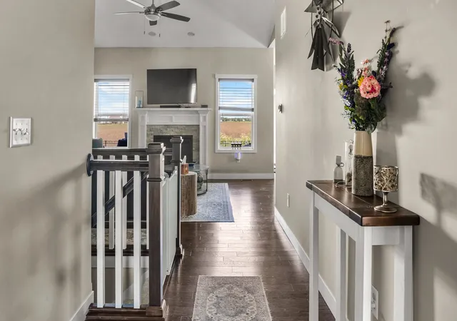 Photo 4 of Single family home for sale at 1012 Declaration Dr, Savoy, IL 61874 | MLS# 12645551 | Listing updated on 2026-10-13