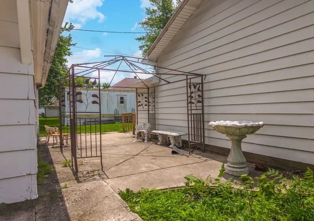 Homes for sale in Cabery, IL | 302 Norton St, Cabery, IL 60919 | MLS# 12645630