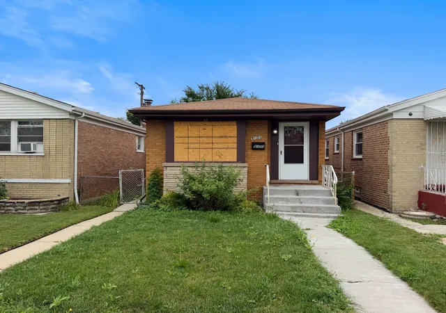 1st image of 9133 S Halsted St, Chicago, IL 60620 | MLS# 12645675