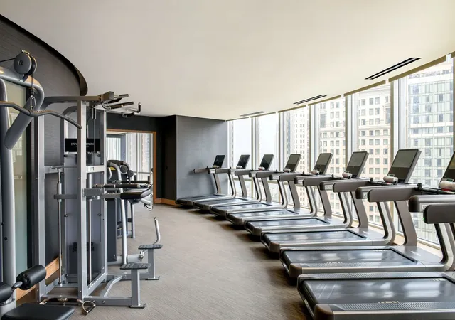 Homes for sale in Chicago, IL | 401 N Wabash Avenue, Chicago, IL 60611 | Houzeo