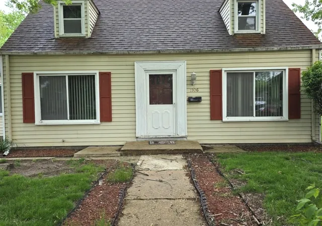 Photo 3 of Sale Pending at 1106 Birchdale Dr, Elgin, IL 60123 | MLS# 12645833 | Listing updated on 2026-09-03