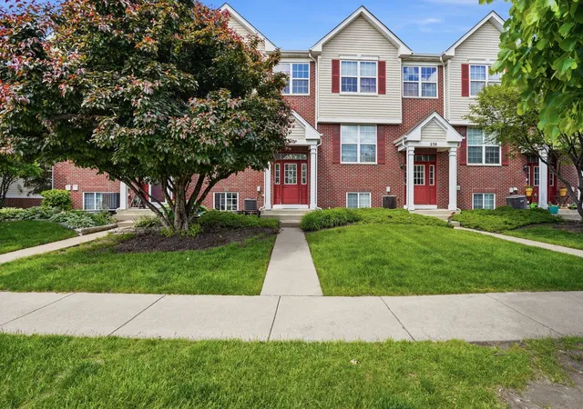 Homes for sale in Romeoville, IL | 240 S Alder Creek Dr, Romeoville, IL 60446 | MLS# 12645956