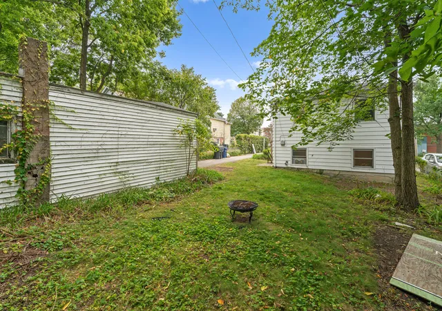30th image of 1235 Leon Pl, Evanston, IL 60201 | MLS# 12646103