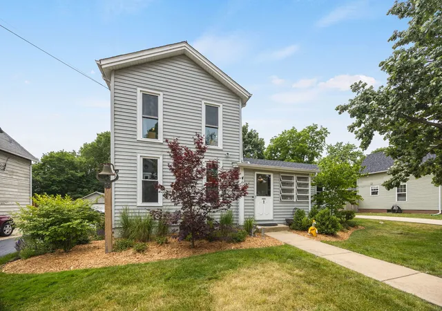 Homes for sale in Batavia, IL | 524 Houston St, Batavia, IL 60510 | MLS# 12646147