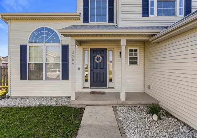 Homes for sale in Urbana, IL | 3504 S Myra Ridge Dr, Urbana, IL 61802 | MLS# 12646230