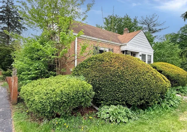 3rd image of 3865 216Th Pl, Matteson, IL 60443 | MLS# 12646243