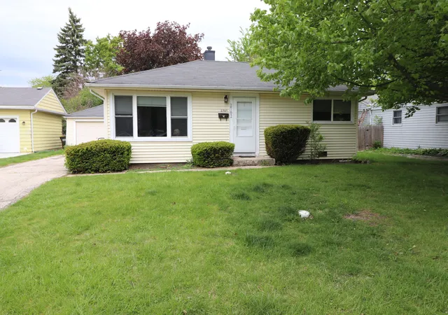 16th image of 2702 Saint James St, Rolling Meadows, IL 60008 | MLS# 12646600