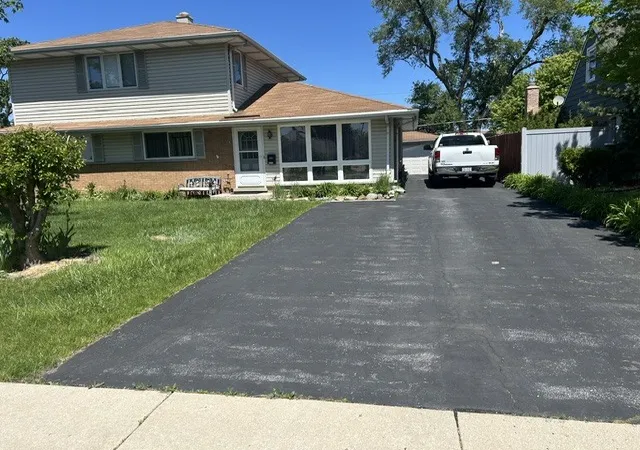 1st image of 6314 W 85th St, Burbank, IL 60459 | MLS# 12646623