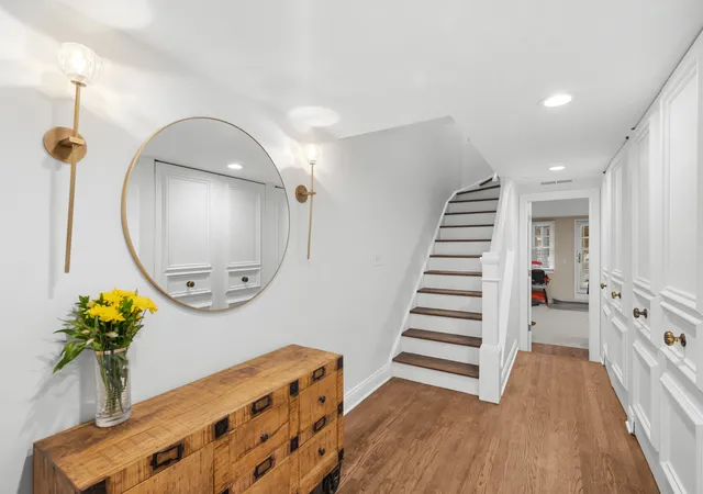 Photo 1 of Townhouse for sale at 2650 N Southport Ave #F, Chicago, IL 60614 | MLS# 12646948 | Listing updated on 2026-09-23