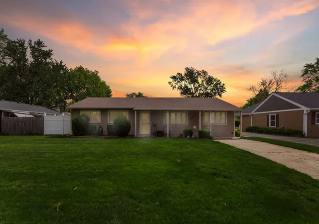 Homes for sale in Montgomery, IL | 69 Paddock St, Montgomery, IL 60538 | MLS# 12646987