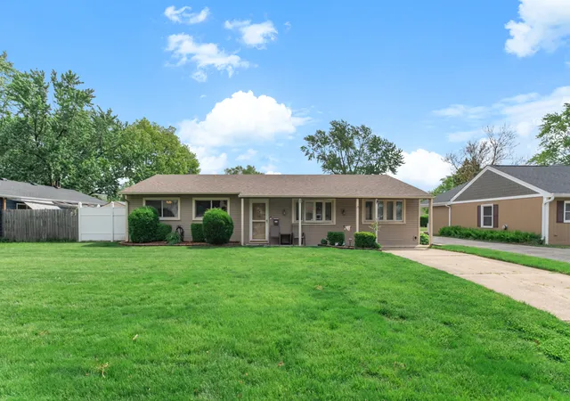 Homes for sale in Montgomery, IL | 69 Paddock St, Montgomery, IL 60538 | MLS# 12646987