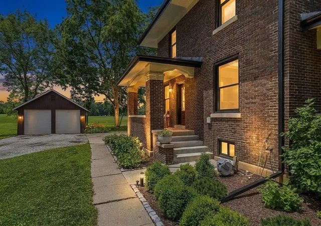 Photo 3 of Single family home for sale at 901 S Dunlap Ave, Savoy, IL 61874 | MLS# 12647187 | Listing updated on 2026-09-29