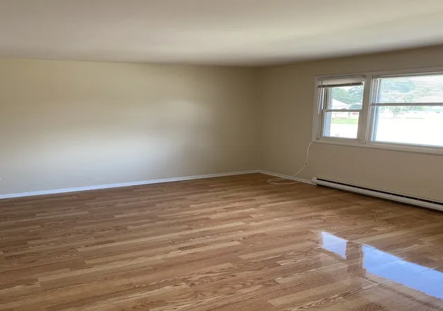 2nd image of 265 E Prairie St, Manhattan, IL 60442 | MLS# 12647335