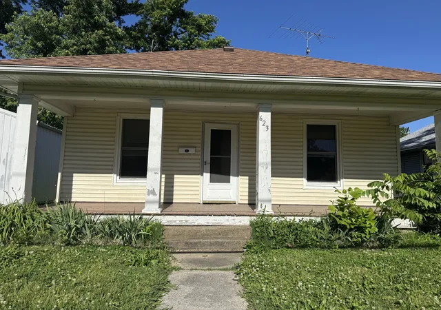 Photo 2 of Single family home for sale at 623 N 14th Street, Murphysboro, IL 62966 | MLS# 12647372 | Listing updated on 2026-07-30