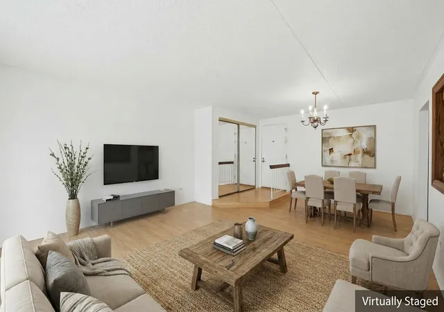 5th image of 475 N Cass Ave, Westmont, IL 60559