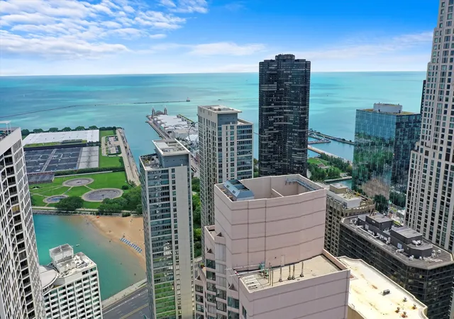 Photo 4 of Condo for sale at 401 E Ontario St #1304, Chicago, IL 60611 | MLS# 12647527 | Listing updated on 2026-08-14