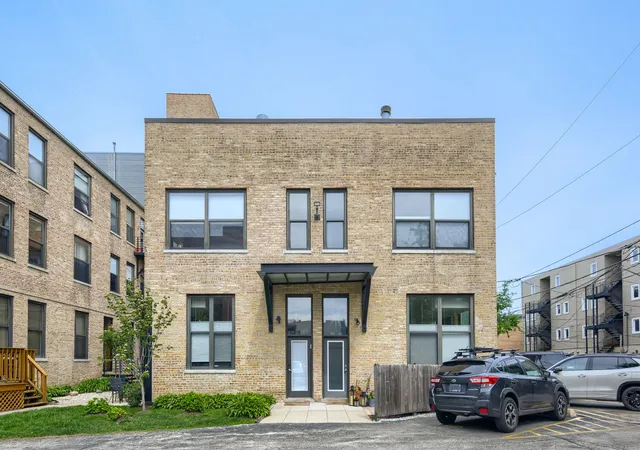 Homes for sale in Chicago, IL | 2511 W Moffat St #111J, Chicago, IL 60647 | MLS# 12647537