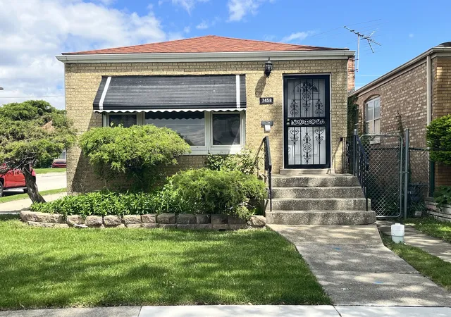 1st image of 7458 W 64th Pl, Summit, IL 60501 | MLS# 12647572