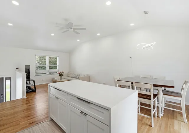 Photo 3 of Single family home for sale at 6212 Leonard Ave, Downers Grove, IL 60516 | MLS# 12647634 | Listing updated on 2026-09-23