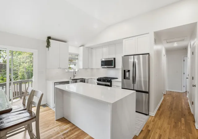 Photo 2 of Single family home for sale at 6212 Leonard Ave, Downers Grove, IL 60516 | MLS# 12647634 | Listing updated on 2026-09-23