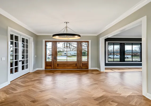 5th image of 942 Acorn Ave, Glen Ellyn, IL 60137 | MLS# 12647709