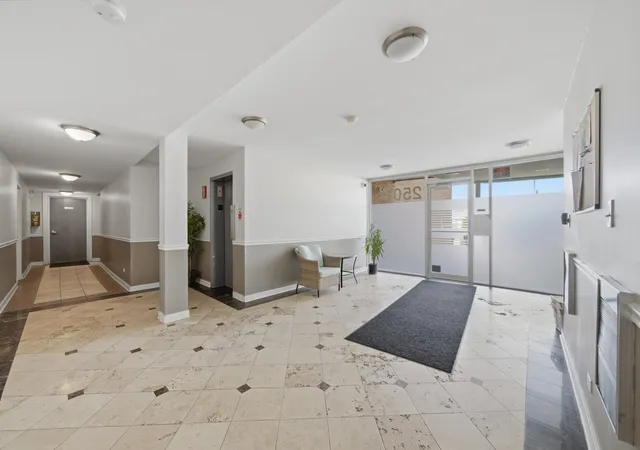 Homes for sale in Chicago, IL | 2501 W Bryn Mawr Ave #102, Chicago, IL 60659 | MLS# 12647722