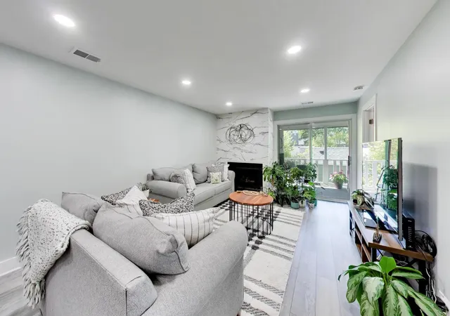 Photo 3 of Condo for sale at 1520 Stonebridge Trl #2-1, Wheaton, IL 60189 | MLS# 12647816 | Listing updated on 2026-09-21