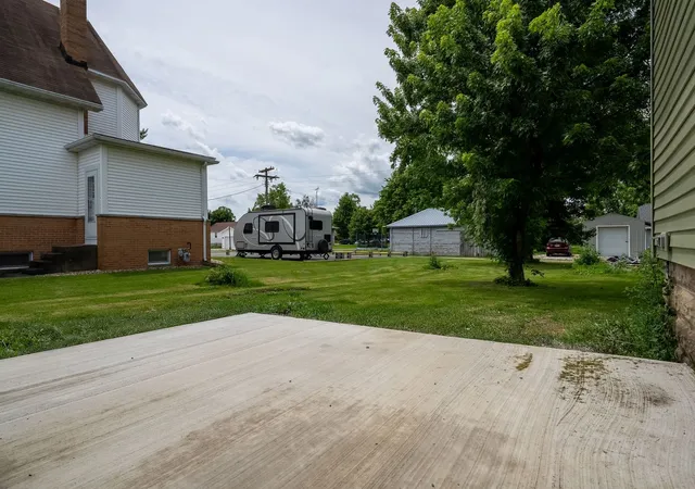 Homes for sale in Flanagan, IL | 311 S Main St, Flanagan, IL 61740 | MLS# 12647827