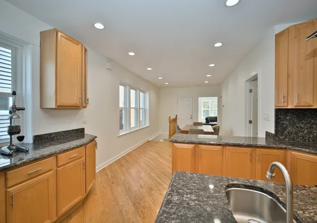 Homes for sale in Chicago, IL | 5936 N Melvina Ave, Chicago, IL 60646 | MLS# 12647867