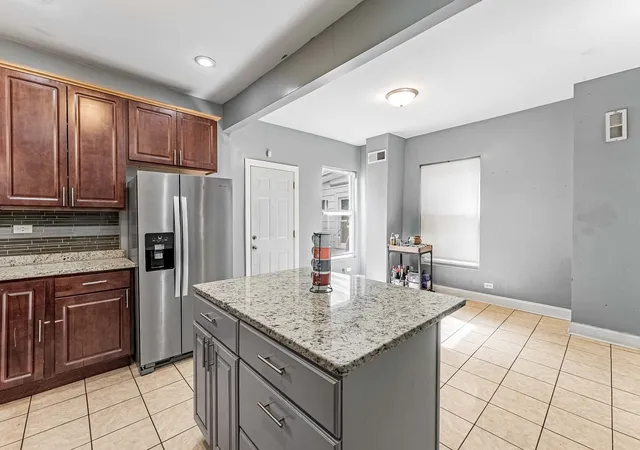 Homes for sale in Chicago, IL | 705 N Ridgeway Ave, Chicago, IL 60624 | MLS# 12647881