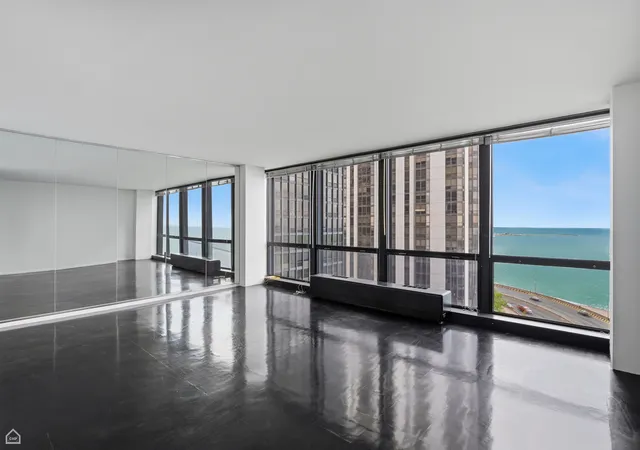 4th image of 900 N Lake Shore Dr #1211, Chicago, IL 60611 | MLS# 12648326