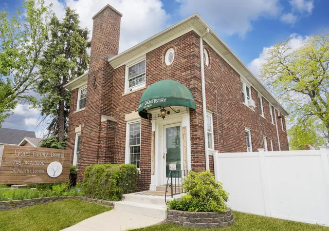 2nd image of 4212 Joliet Ave, Lyons, IL 60534 | MLS# 12648410