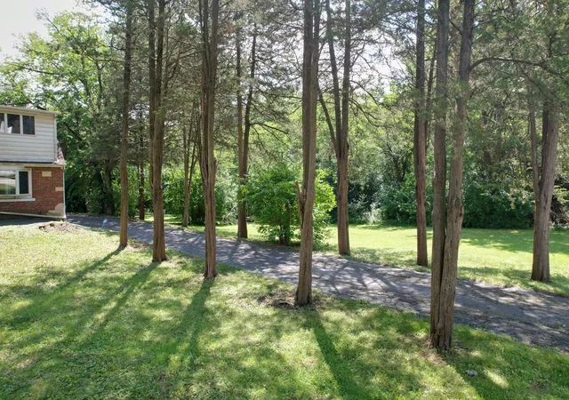 8th image of 19w720 109th St, Lemont, IL 60439 | MLS# 12648428