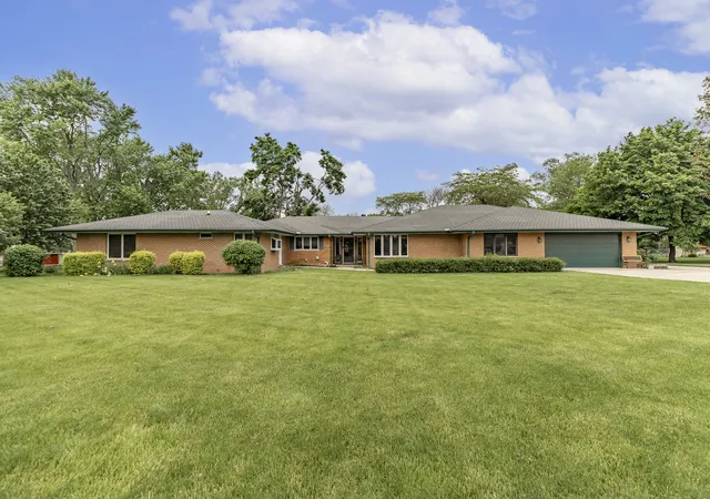 2nd image of 20560 Bensley Ave, Lynwood, IL 60411 | MLS# 12648838
