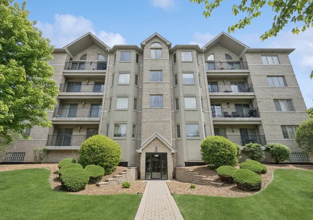 1st image of 11901 Windemere Ct #301, Orland Park, IL 60467 | MLS# 12648966