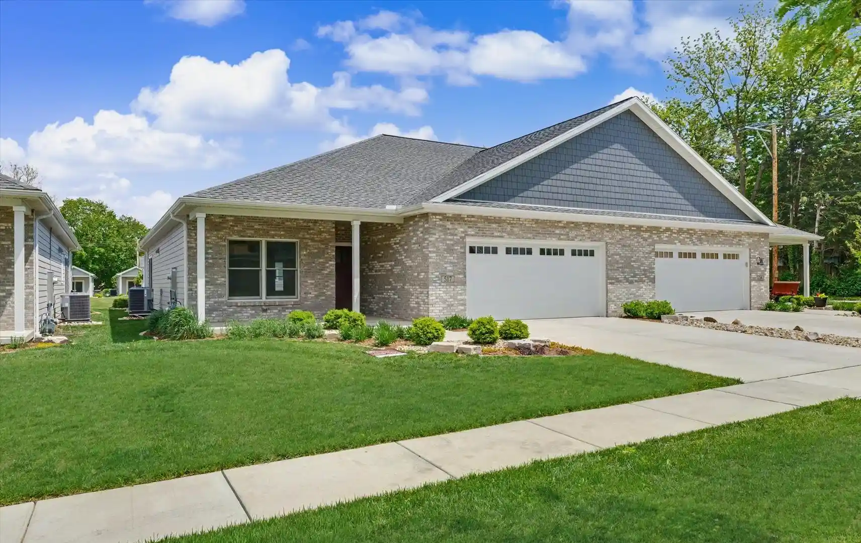 Listing Photo 2 - Condo for sale in 517 S 5th St located at 517 S 5th St, Fairbury, IL 60115 - Unit 517 S 5th Street