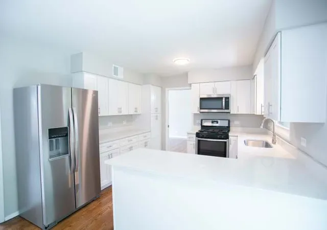 Photo 1 of Single family home for sale at 18052 San Diego Ave, Homewood, IL 60430 | MLS# 12649027 | Listing updated on 2026-10-22
