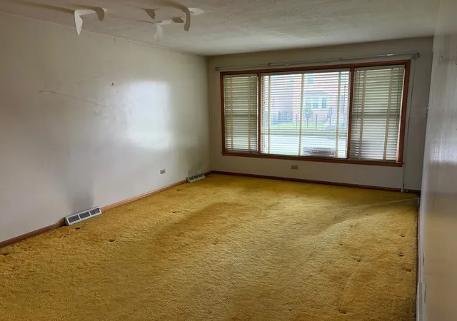 2nd image of 10031 S Forest Ave, Chicago, IL 60628 | MLS# 12649067