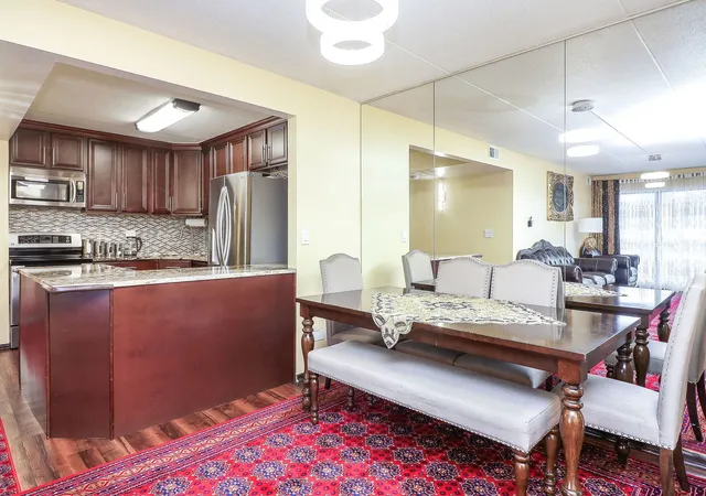Listing Photo 5 - Condo for sale in building located at 475 N Cass Ave, Westmont, IL 60559 - Unit #202