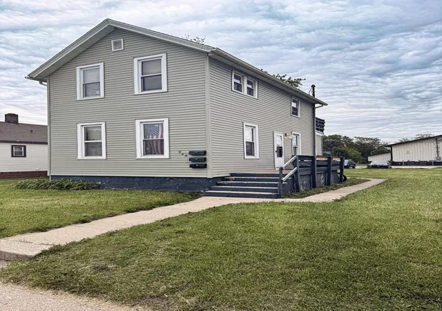 Photo 1 of Multi family home for sale at 946 S Schuyler Ave, Kankakee, IL 60901 | MLS# 12649319 | Listing updated on 2026-09-27