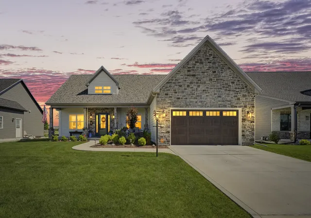 Homes for sale in Urbana, IL | 2838 E Stone Creek Blvd, Urbana, IL 61802 | MLS# 12649419