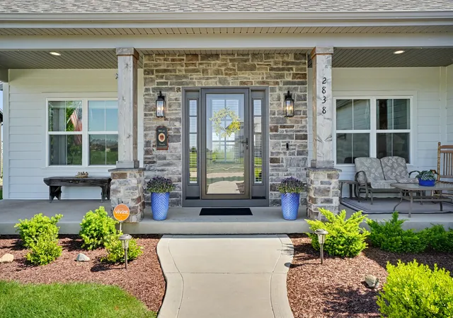 Homes for sale in Urbana, IL | 2838 E Stone Creek Blvd, Urbana, IL 61802 | MLS# 12649419
