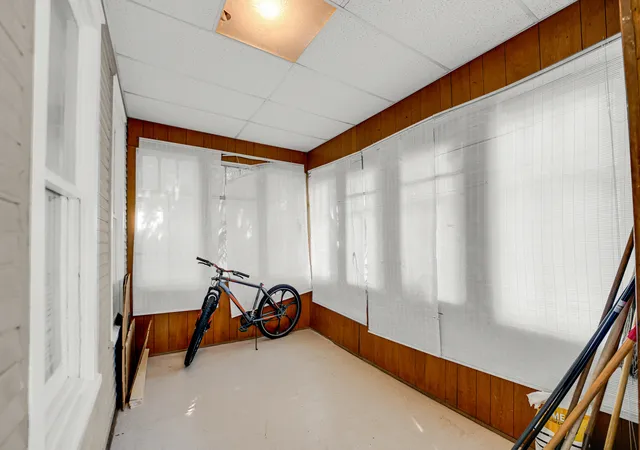 3rd image of 700 W 82Nd St, Chicago, IL 60620 | MLS# 12649512