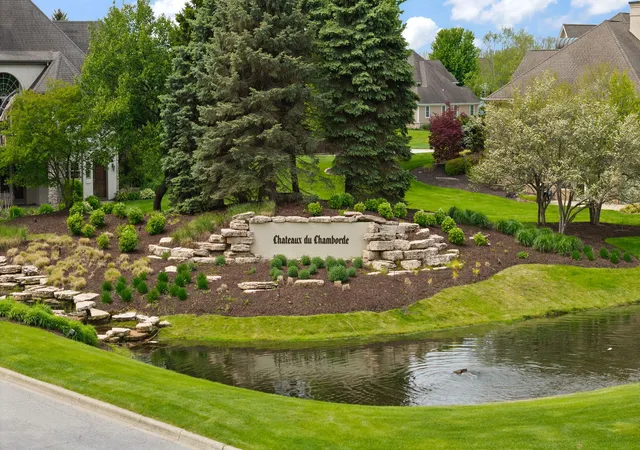 3rd image of 1340 Cantigny Ct, Chesterton, IN 46304 | MLS# 12649534