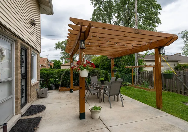 5th image of 8917 Birch Ave, Morton Grove, IL 60053 | MLS# 12649600