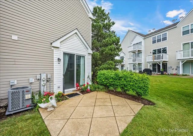 26th image of 327 Gazebo Ln, Lombard, IL 60148 | MLS# 12649646